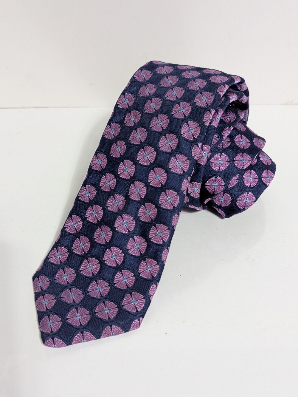Ted Baker Men's Floral Pattern Navy and Pink Silk Tie